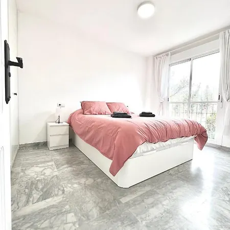 Albatros In Puerto Banus 150 Meters From The